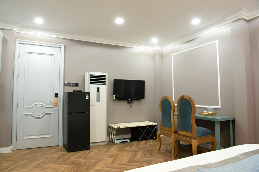 Alcove Grand Room
